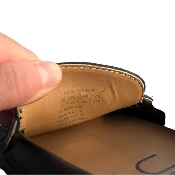 Calvin Klein Lunasi black leather loafers. Size 7 - Picture 3 of 8